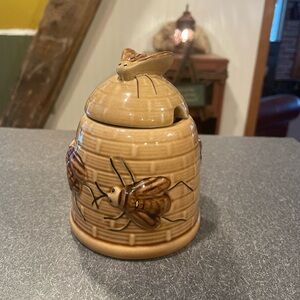 Vintage Bee hive honey jar
